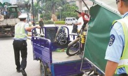 网红爆料三轮车事件视频,三轮车事件视频引发热议